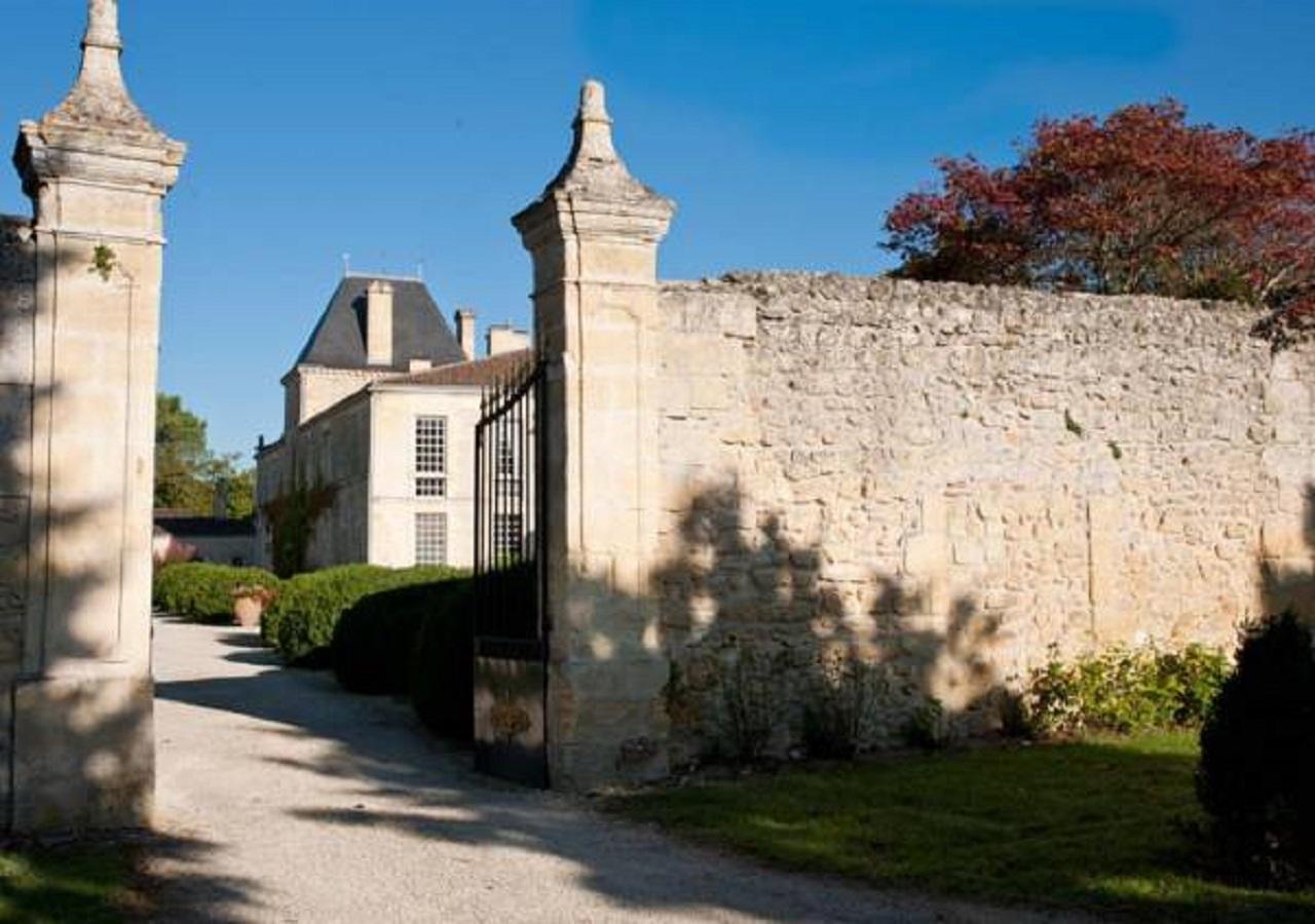 Chateau De La Ligne Lignan-de-Bordeaux Exterior photo